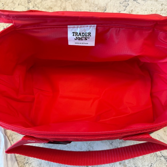 NWT Red‎  & Black Trader Joe's Mini Insulated bag - Picture 6 of 7